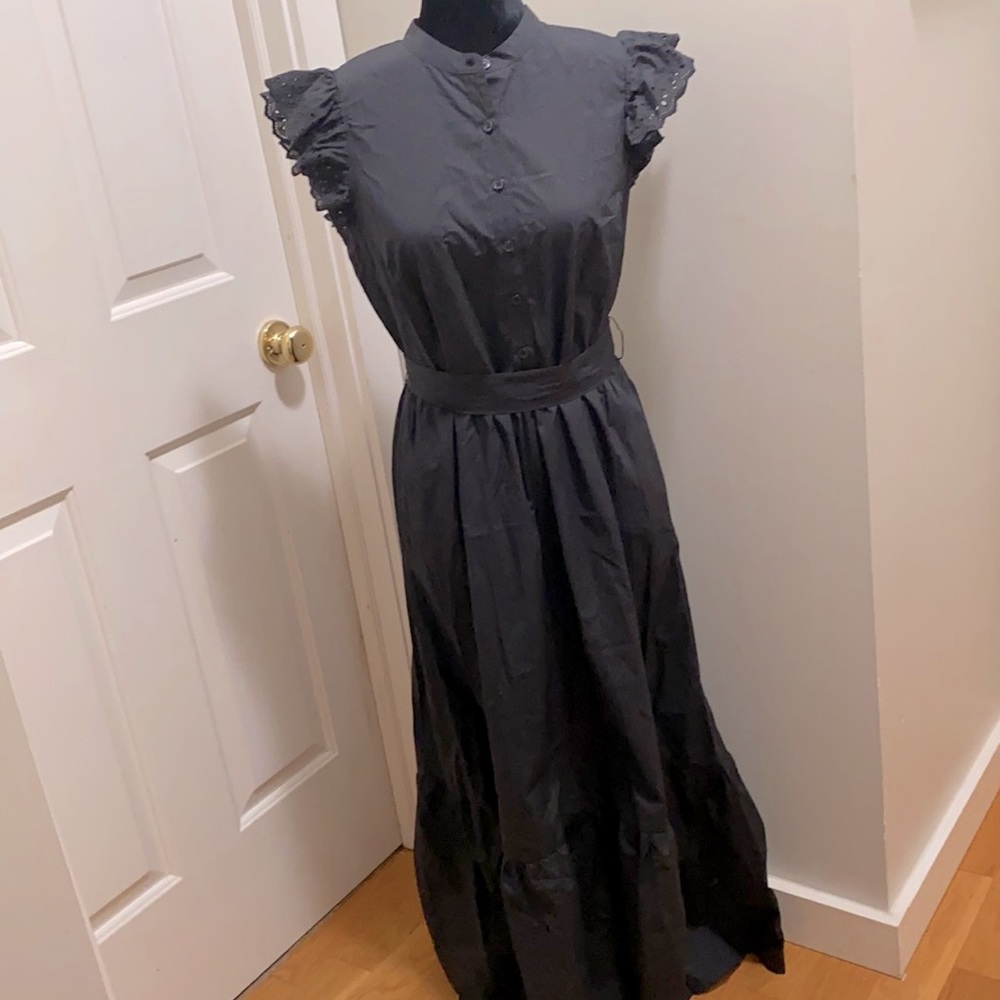 Who What Wear NWT Medium full length black dress